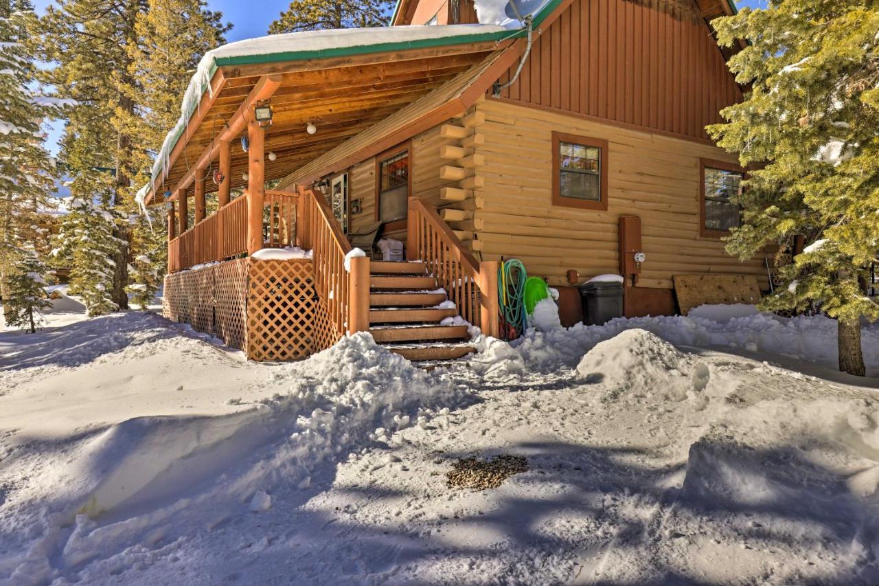Rustic Duck Creek Village Cabin With Fire Pit! Экстерьер фото