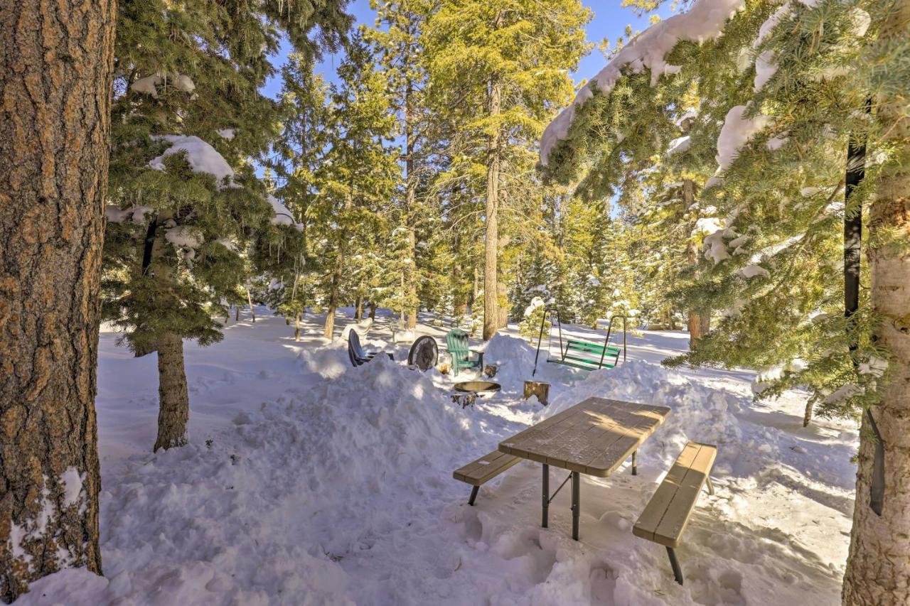 Rustic Duck Creek Village Cabin With Fire Pit! Экстерьер фото